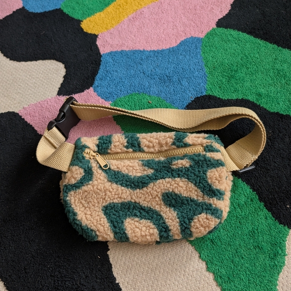 Parks Project Fanny Pack - Picture 3 of 3